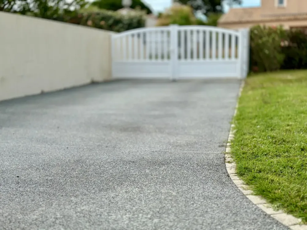 Revêtement extérieur en résine près de Nauroy