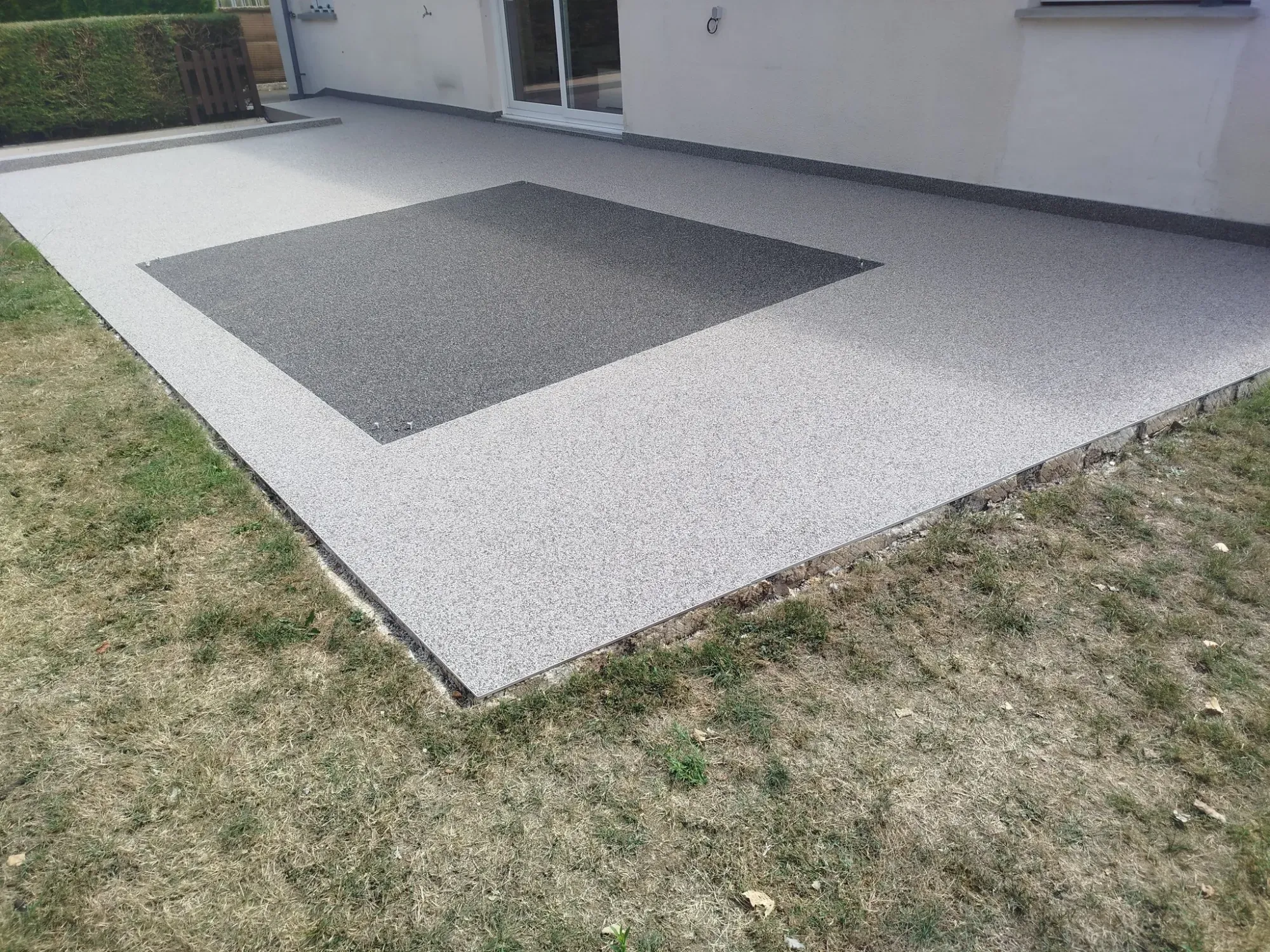 terrasse avec carré pergolawebp